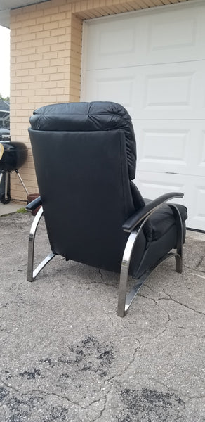 SOLD ~ πIAN π
