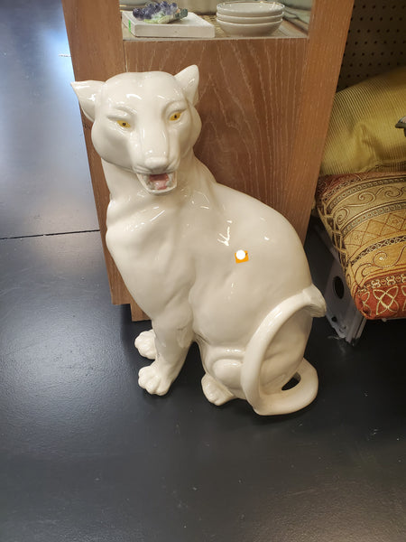 VINTAGE CERAMIC PORCELAIN WHITE🤍 PANTHER SCULPTURE/ STATUE ~ MISC