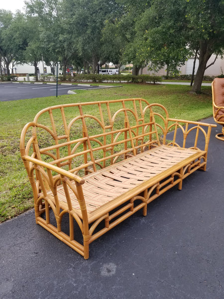 VINTAGE CLARK CASUAL DISTINCTIVE RATTAN FURNITURE SOFA