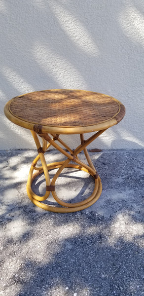 VINTAGE ROUND BENT BAMBOO/ BRAIDED RATTAN ACCENT/ END TABLE