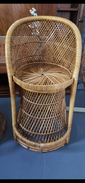 VINTAGE WICKER RATTAN BAMBOO 🎋 BOHO EMMANUELLE  SUNBURST COUNTER BARSTOOLS (3)