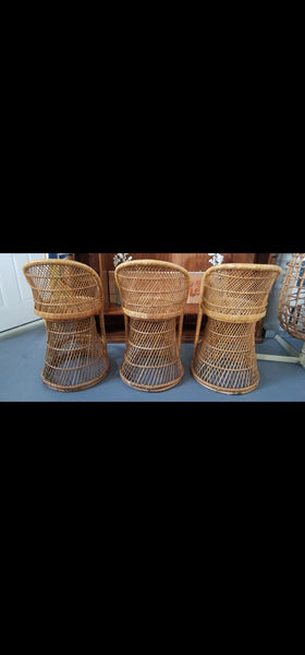 VINTAGE WICKER RATTAN BAMBOO 🎋 BOHO EMMANUELLE  SUNBURST COUNTER BARSTOOLS (3)