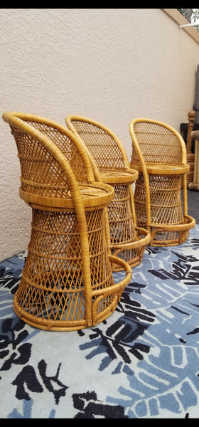 VINTAGE WICKER RATTAN BAMBOO 🎋 BOHO EMMANUELLE  SUNBURST COUNTER BARSTOOLS (3)