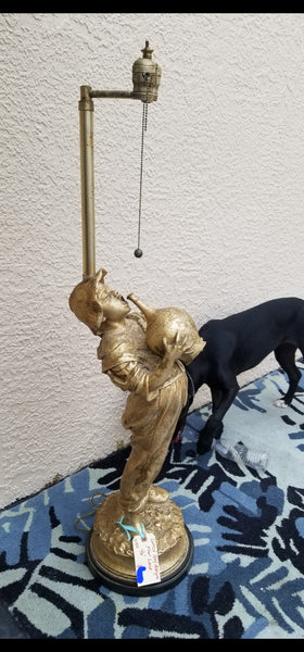 VINTAGE MARBRO LAMP CO GOLD LEAF FIGURAL/ SCULPTURAL DRUNK DUTCH BOY/ THIRSTY BOY/ BOY WITH JUG FLOOR LAMP W/ ORIGINAL SHADE