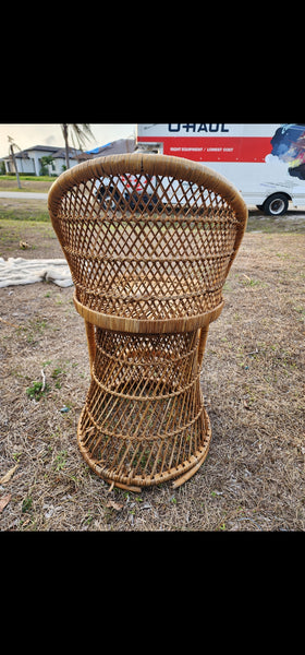 VINTAGE WICKER RATTAN BAMBOO 🎋 BOHO EMMANUELLE  SUNBURST COUNTER BARSTOOLS (3)