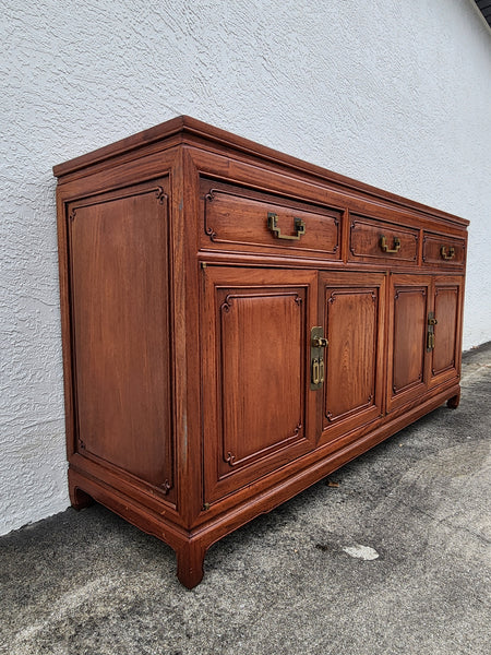 VINTAGE GEORGE ZEE & CO KILN DRIED HAND CARVED ROSEWOOD/TEAK CHINOISERIE MING BUFFET/SIDEBOARD/CONSOLE