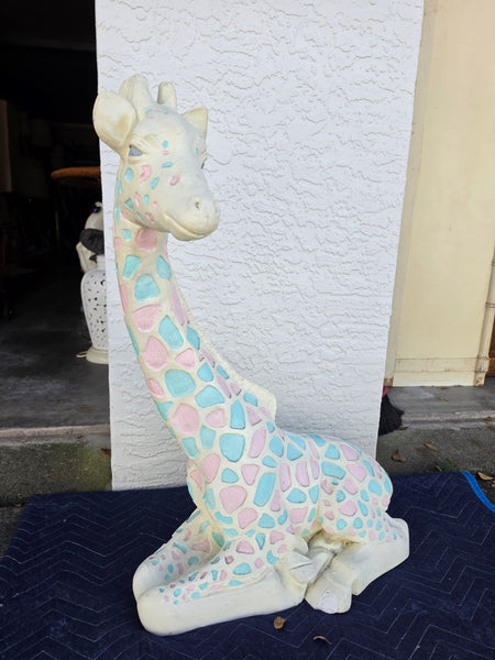 VINTAGE WHITE/ BLUE/ PINK CERAMIC/ PLASTER RESTING GIRAFFE 🩵🦒🤍🦒🩷 ~ MISC