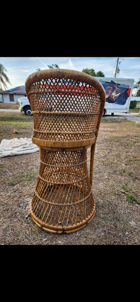 VINTAGE WICKER RATTAN BAMBOO 🎋 BOHO EMMANUELLE  SUNBURST COUNTER BARSTOOLS (3)