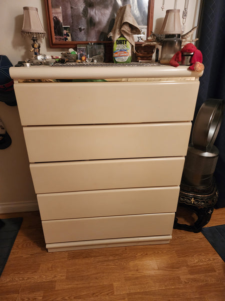 VINTAGE BROYHILL POSTMODERN LACQUERED LAMINATE WATERFALL TALLBOY DRESSER W/FAUX BRASS ACCENT STRIPS