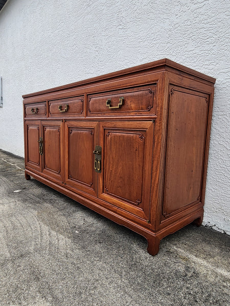 VINTAGE GEORGE ZEE & CO KILN DRIED HAND CARVED ROSEWOOD/TEAK CHINOISERIE MING BUFFET/SIDEBOARD/CONSOLE