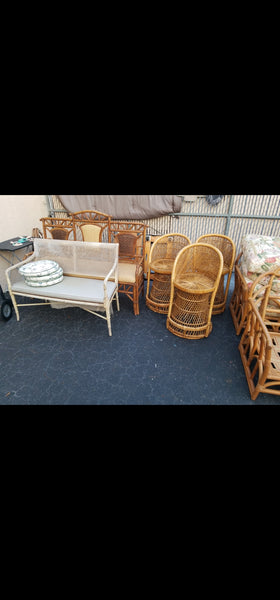 VINTAGE WICKER RATTAN BAMBOO 🎋 BOHO EMMANUELLE  SUNBURST COUNTER BARSTOOLS (3)