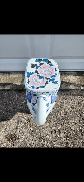 VINTAGE BLUE💙 n WHITE🤍 n PINK🩷 CERAMIC ELEPHANT🐘 trunx up PLANT STAND/ ACCENT TABLE ~ MISC