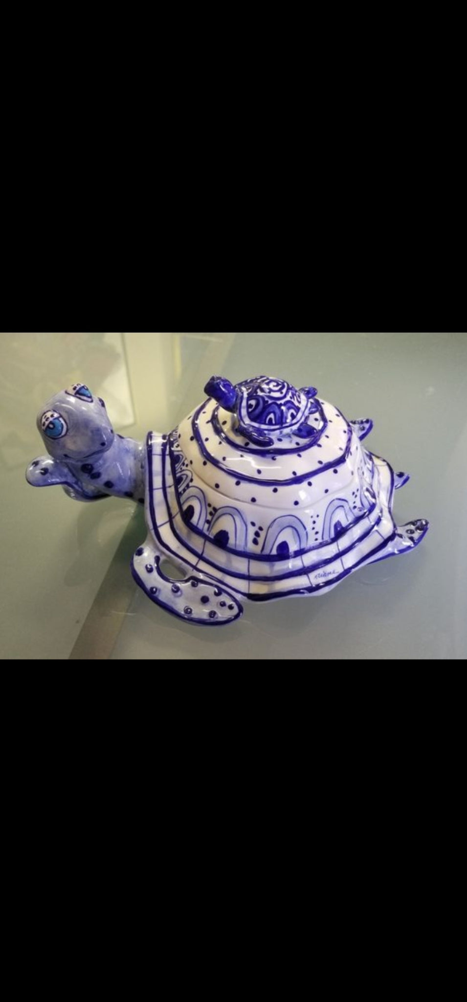 DIANE BLUE AND WHITE HAND PAINTED CERAMIC/ PORCELAIN/ STONEWARE TURTLE 💙🐢🐢🤍 TURTLE LIDDED BOX/ TRINKET BOX/ CANDY DISH/ CAT DISH/ CANDLE HOLDER ~ MISC