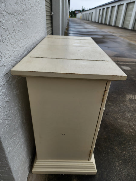 VINTAGE FAUX BAMBOO BAR/ BAR CART/ SERVER/ BUFFET