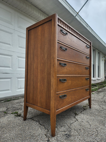 VINTAGE MID CENTURY MODERN BROYHILL PREMIER TALLBOY DRESSER