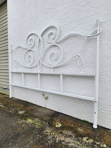 VINTAGE WHITE METAL/ IRON CURVED/ BENT  WHIMSICAL HEADBOARD AND  FOOTBOARD