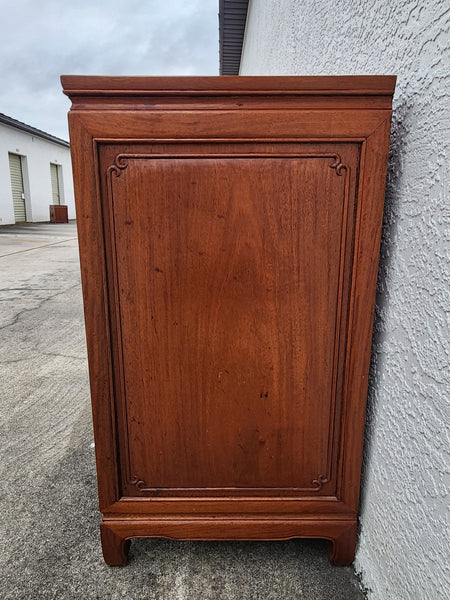 VINTAGE GEORGE ZEE & CO KILN DRIED HAND CARVED ROSEWOOD/TEAK CHINOISERIE MING BUFFET/SIDEBOARD/CONSOLE