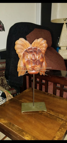 VINTAGE SARREID HANDCARVED WOOD AND BRASS LION 🦁 HEAD PEDESTAL/ SCULPTURE/ MASK ~ MISC