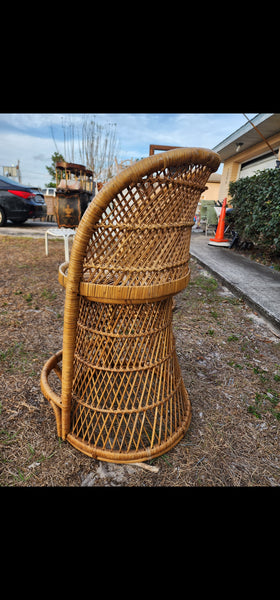 VINTAGE WICKER RATTAN BAMBOO 🎋 BOHO EMMANUELLE  SUNBURST COUNTER BARSTOOLS (3)