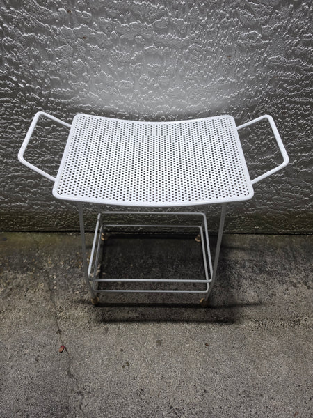 VINTAGE MID CENTURY MODERN SALTERINI METAL/ IRON STOOL/ BENCH/ SHOWER CHAIR/ ACCENT TABLE W/MESH SEAT/ HANDLES/ RUBBER CLAD SHOES ~ MISC