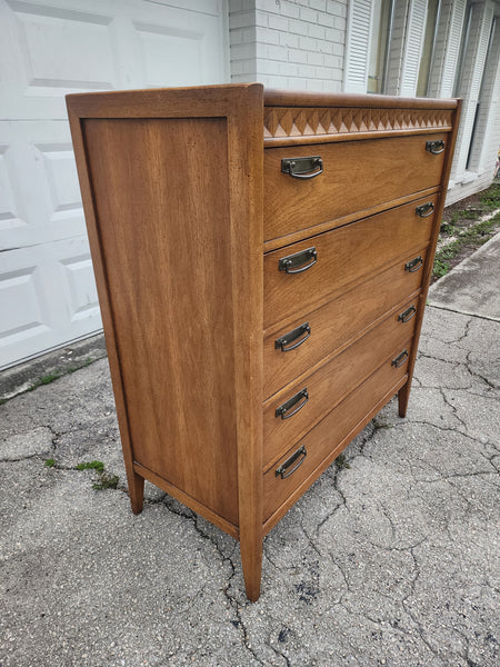 VINTAGE MID CENTURY MODERN BROYHILL PREMIER TALLBOY DRESSER