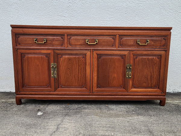 VINTAGE GEORGE ZEE & CO KILN DRIED HAND CARVED ROSEWOOD/TEAK CHINOISERIE MING BUFFET/SIDEBOARD/CONSOLE