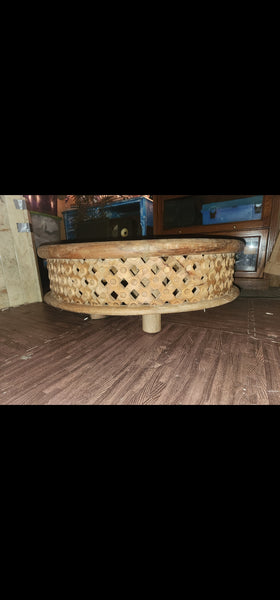 WEST ELM MANGO 🥭 CARVED LATTICE COFFEE/ COCKTAIL TABLE