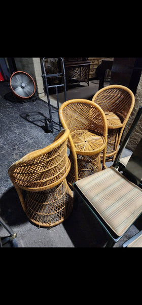 VINTAGE WICKER RATTAN BAMBOO 🎋 BOHO EMMANUELLE  SUNBURST COUNTER BARSTOOLS (3)