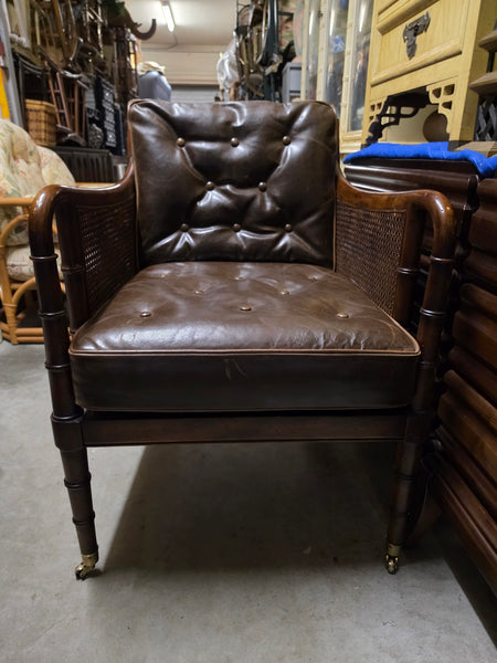 VANGUARD FURNITURE CRAFTWORK PORTOBELLO COGNAC PB WALNUT FAUX BAMBOO DOUBLE CANE PROTECTED ANILINE LEATHER BUTTON TUFTED O/S ACCENT/ LOUNGE/ SHERATON/ REGENGY CHAIR W/OTTOMAN ON BRASS CASTORS 🗣