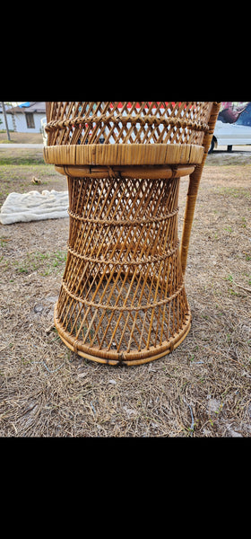 VINTAGE WICKER RATTAN BAMBOO 🎋 BOHO EMMANUELLE  SUNBURST COUNTER BARSTOOLS (3)