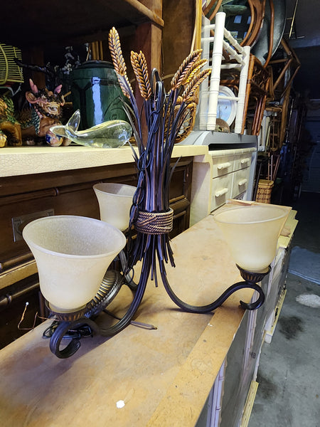 TRADITIONAL ANTIQUE BRONZE SHEAF OF WHEAT 3 LIGHT CHANDELIER