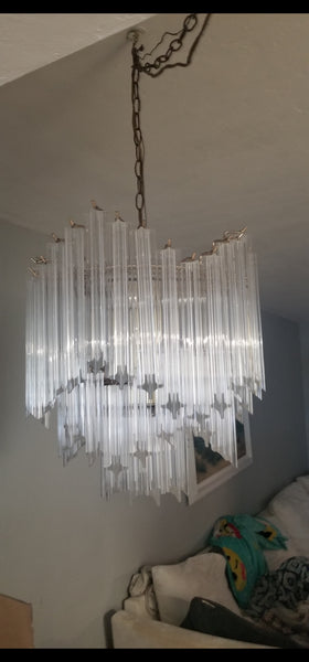 VINTAGE MID CENTURY MODERN LUCITE (ACRYLIC) N BRASS CASCADING WATERFALL CHANDELIER