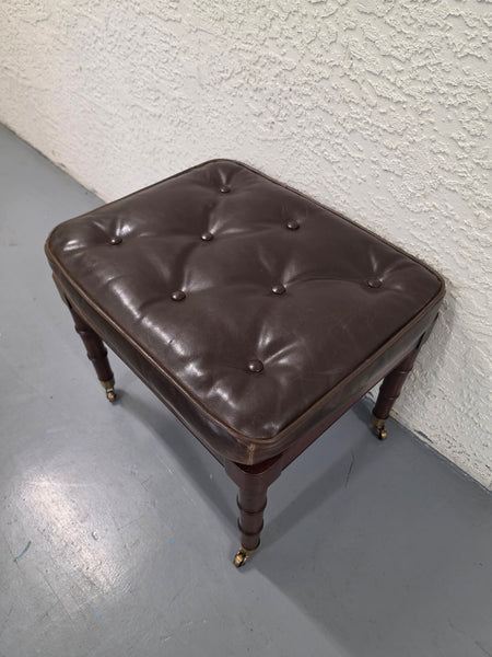 VANGUARD FURNITURE CRAFTWORK PORTOBELLO COGNAC PB WALNUT FAUX BAMBOO DOUBLE CANE PROTECTED ANILINE LEATHER BUTTON TUFTED O/S ACCENT/ LOUNGE/ SHERATON/ REGENGY CHAIR W/OTTOMAN ON BRASS CASTORS 🗣