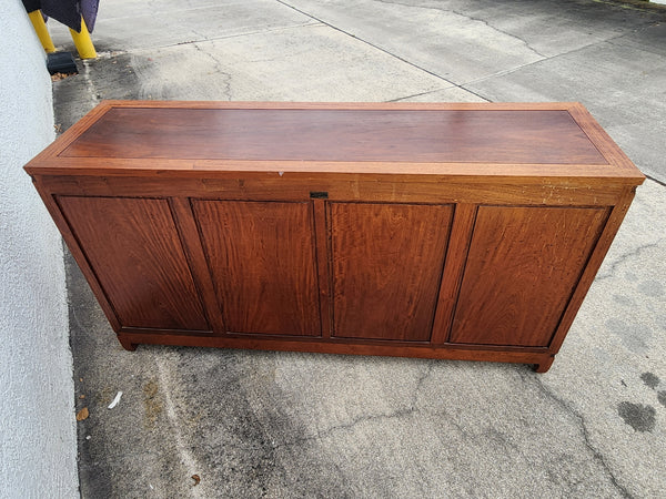 VINTAGE GEORGE ZEE & CO KILN DRIED HAND CARVED ROSEWOOD/TEAK CHINOISERIE MING BUFFET/SIDEBOARD/CONSOLE