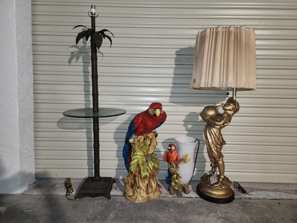 VINTAGE MARBRO LAMP CO GOLD LEAF FIGURAL/ SCULPTURAL DRUNK DUTCH BOY/ THIRSTY BOY/ BOY WITH JUG FLOOR LAMP W/ ORIGINAL SHADE