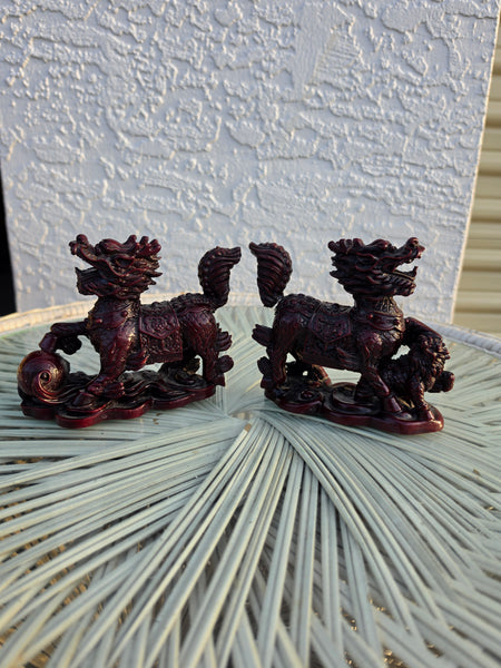 VINTAGE RESIN FAUX CINNABAR QILIN FOO HORSEEYS (!?🐎?!) DOG LION DRAGON MOMMA/DADDY SCULPTURES/ STATUES/FIGURINES (2) 🐉~ MISC