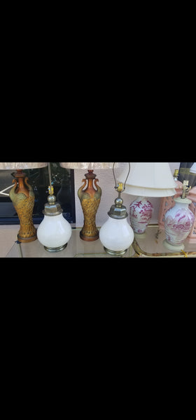 VINTAGE 1978 CHAPMAN HAND GLAZED CRACKLED CERAMIC/ PORCELAIN AND BRASS URN/ GINGER JAR TABLE LAMPS (2)