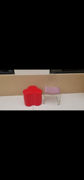 VINTAGE MID CENTURY MODERN RED❣️ FIBERGLASS CLOVER ACCENT/ END TABLE