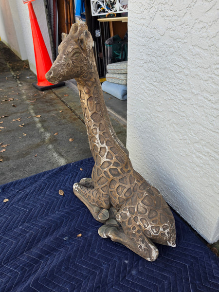 VINTAGE GOLD/ BROWN/ BLACK/ (White) CERAMIC/ PLASTER RESTING GIRAFFE ~ MISC