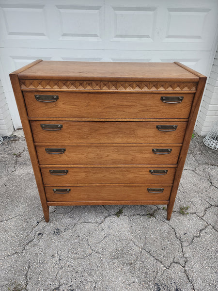 VINTAGE MID CENTURY MODERN BROYHILL PREMIER TALLBOY DRESSER