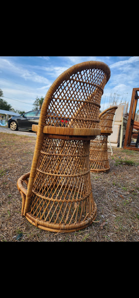 VINTAGE WICKER RATTAN BAMBOO 🎋 BOHO EMMANUELLE  SUNBURST COUNTER BARSTOOLS (3)