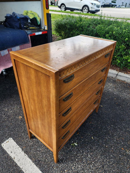 VINTAGE MID CENTURY MODERN BROYHILL PREMIER TALLBOY DRESSER