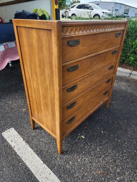 VINTAGE MID CENTURY MODERN BROYHILL PREMIER TALLBOY DRESSER