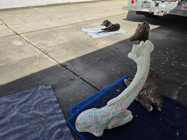 VINTAGE WHITE/ BLUE/ PINK CERAMIC/ PLASTER RESTING GIRAFFE 🩵🦒🤍🦒🩷 ~ MISC