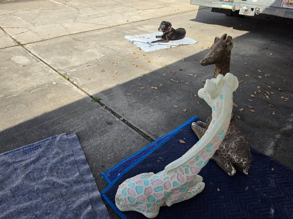 VINTAGE WHITE/ BLUE/ PINK CERAMIC/ PLASTER RESTING GIRAFFE 🩵🦒🤍🦒🩷 ~ MISC
