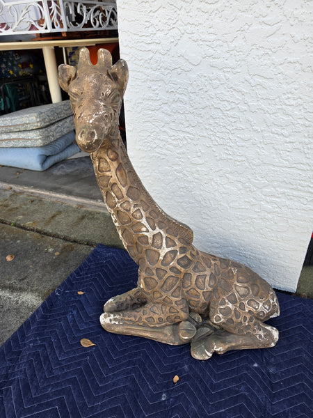VINTAGE GOLD/ BROWN/ BLACK/ (White) CERAMIC/ PLASTER RESTING GIRAFFE ~ MISC