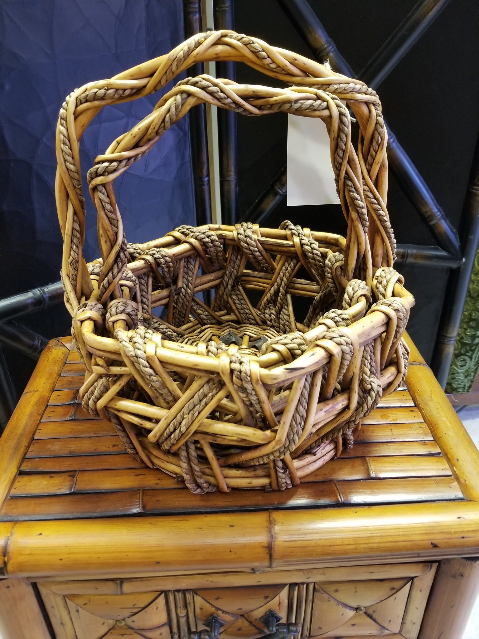 WICKER/WOVEN BASKETS (2) - MISC