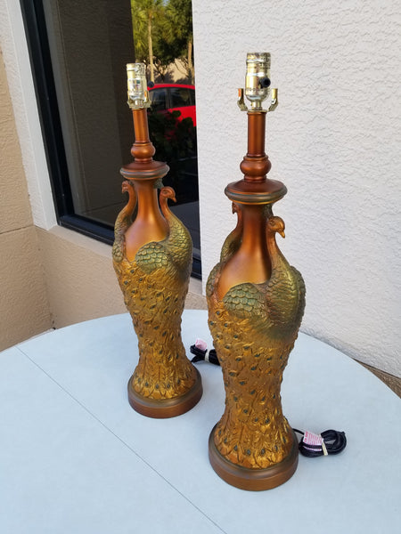 CRESTVIEW COLLECTIONS PEACOCK RESIN LAMPS W/SHADES (2)