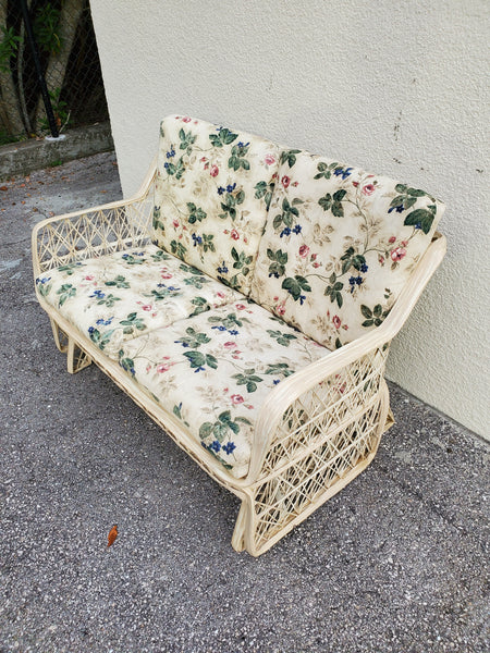 VINTAGE RUSSELL WOODARD SPUN FIBERGLASS GLIDER LOVESEAT W/CUSHIONS