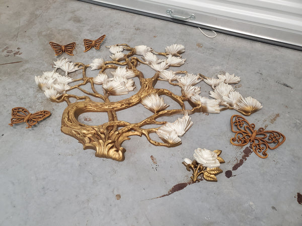 VINTAGE SYROCO/ HOMCO RESIN BUTTERFLIES 💛🦋🤍 (4) / WHITE/ GOLD ROSE WALL DECOR ~ MISC